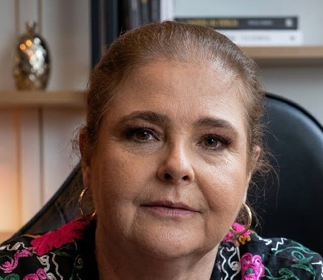 Retrato de Barbara Mariah, taróloga